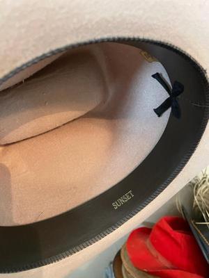 Sale Photo Thumbnail #471