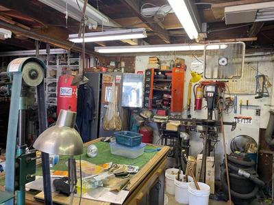 Sale Photo Thumbnail #648