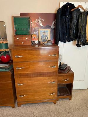 Sale Photo Thumbnail #413