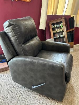 Sale Photo Thumbnail #168