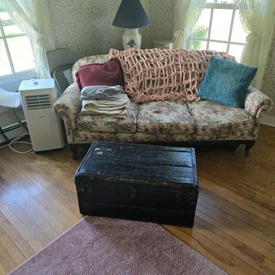 Sale Photo Thumbnail #191