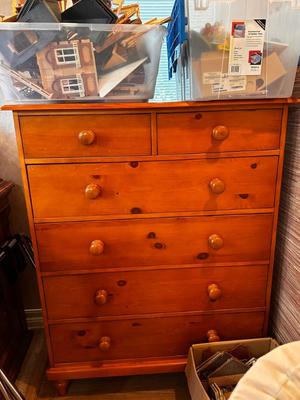Sale Photo Thumbnail #571