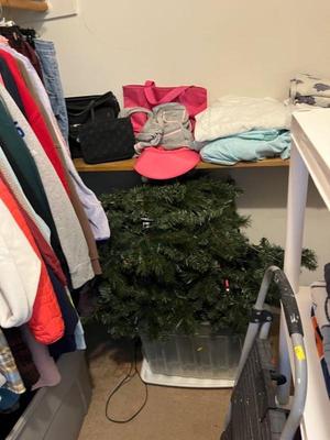 Sale Photo Thumbnail #344