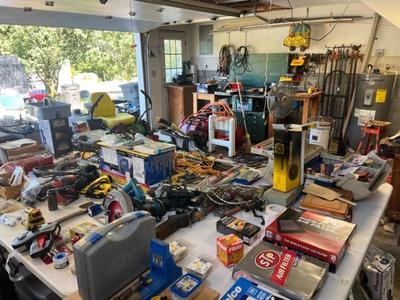 Estate sale photo