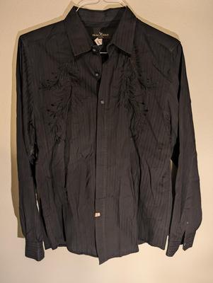 Men's long sleeve button up shirts