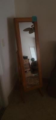 Sale Photo Thumbnail #61