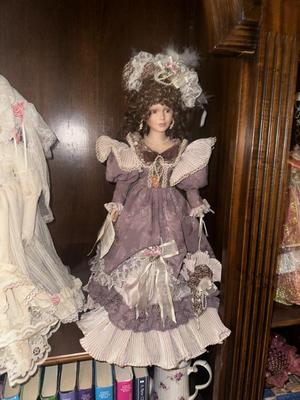 Sale Photo Thumbnail #100