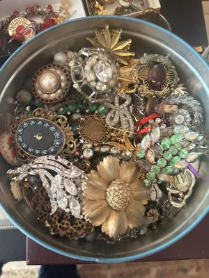Sale Photo Thumbnail #169