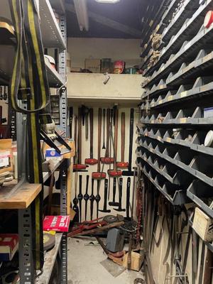 Sale Photo Thumbnail #46