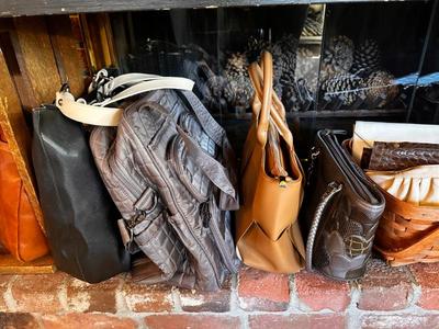 Sale Photo Thumbnail #73