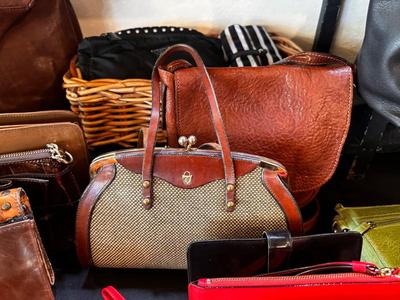 Sale Photo Thumbnail #57