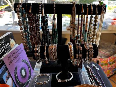 Sale Photo Thumbnail #90