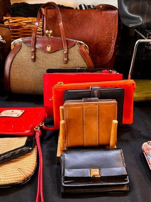 Sale Photo Thumbnail #45