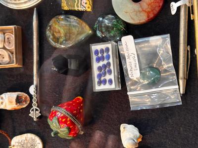 Sale Photo Thumbnail #116