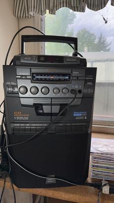 Venturer Portable Karaoke Machine 