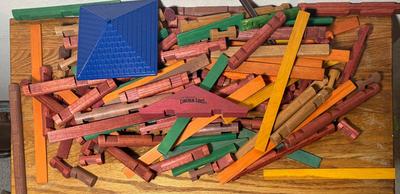 Large Tub Of Vintage Lincoln Logs