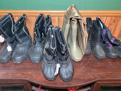 Sorel Boots, Hogeman Waders, 4 NWT Winter Boots