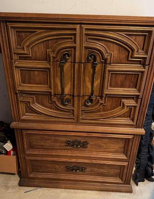 Bassett Furniture Mid Century Tall Dresser