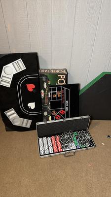 Poker Table Tops & Chips