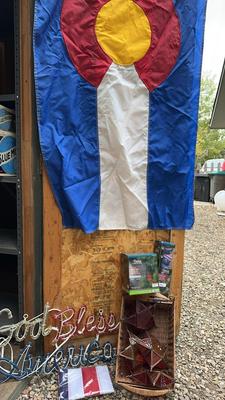 Colorado Flag & Patriotic Decor