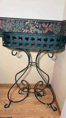 Scrolling Iron Plant Stand