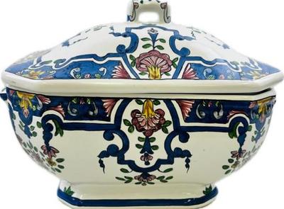 Portuguese Pottery Large Tureen With Matching Lid - Signed "Casafina - Made In Portugal"