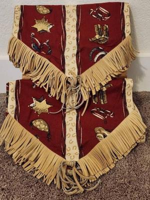 2 western themed table runners