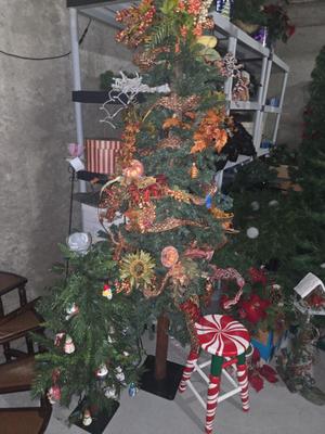 Sale Photo Thumbnail #6: Christmas items