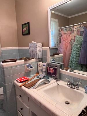 Sale Photo Thumbnail #377