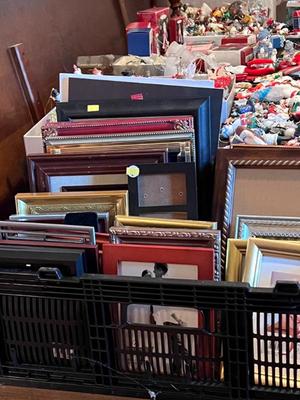 Sale Photo Thumbnail #140