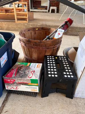 Sale Photo Thumbnail #567