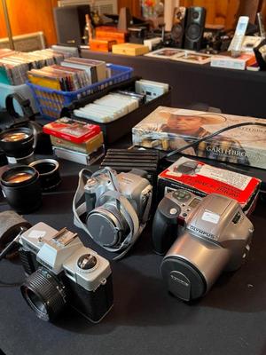 Sale Photo Thumbnail #185