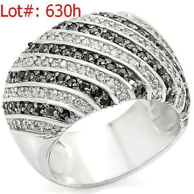 Sale Photo Thumbnail #820