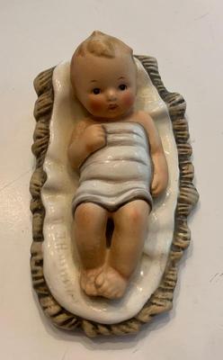 Sale Photo Thumbnail #66: Early Hummel w/ full bee mark, “ Christ Child “