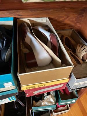 Sale Photo Thumbnail #113