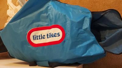 LITTLE TIKES MYSTERY BLOW-UP BOUNCER