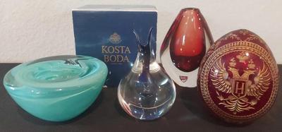 DESIGNER ART GLASS COLLECTION OF KOSTA BODA AND MORE