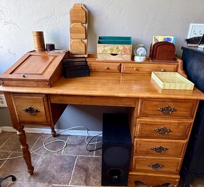 Sale Photo Thumbnail #158