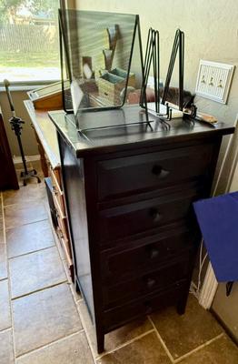 Sale Photo Thumbnail #155