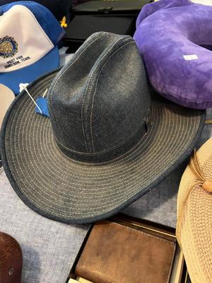 Sale Photo Thumbnail #379