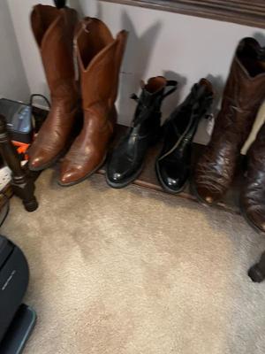 Sale Photo Thumbnail #396