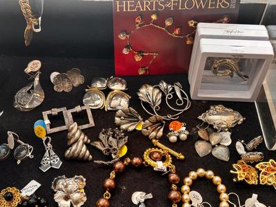 Sale Photo Thumbnail #64