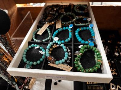 Sale Photo Thumbnail #39