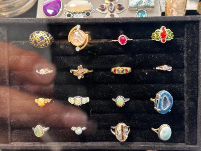 Sale Photo Thumbnail #52