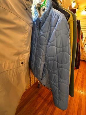 Sale Photo Thumbnail #383