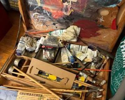 Estate sale photo