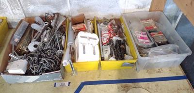 Sale Photo Thumbnail #260: Mounting Hardware & Chain