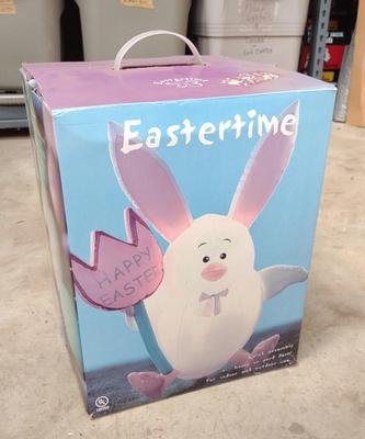 Sale Photo Thumbnail #652: Easter Inflatable Outdoor Decoration