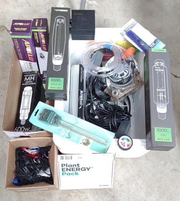 Sale Photo Thumbnail #112: Grow Accessories (Apollo, Yield Lab, & Vivosun)