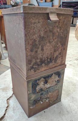Sale Photo Thumbnail #630: 2 Vintage Stuber & Kuck Biscuit Tin Boxes